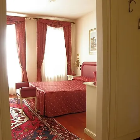 Bed and breakfast Meuble' Cortina